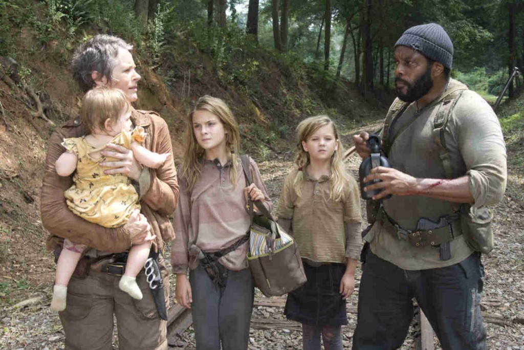 Carol, Tyrese, Judith és a két testvárlány. Az utóbbiak csúnya véget érnek.