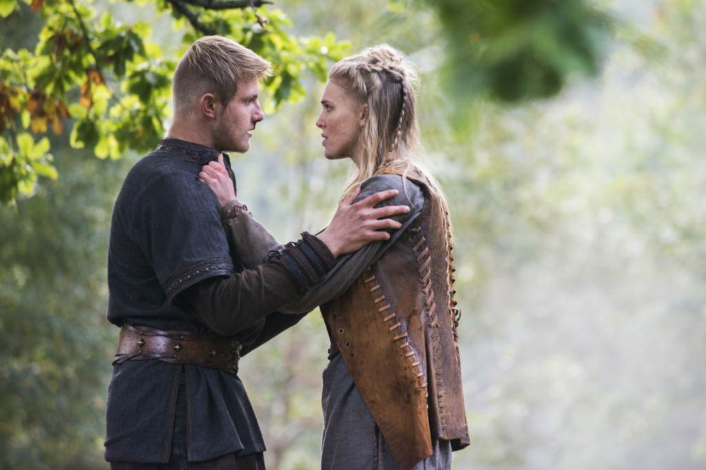 Bjorn Lothbrok (Alexander Ludwig) és Porunn (Gaia Weiss)